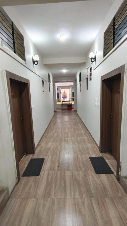 Hotel Shivanjali Palace Ujjain Esterno foto