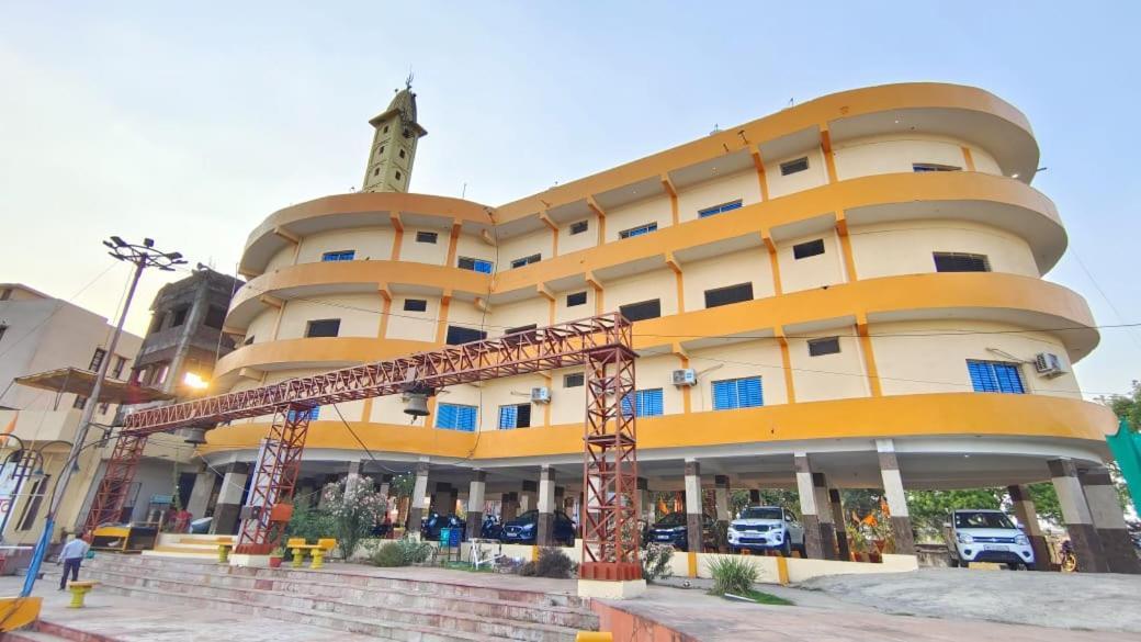 Hotel Shivanjali Palace Ujjain Esterno foto