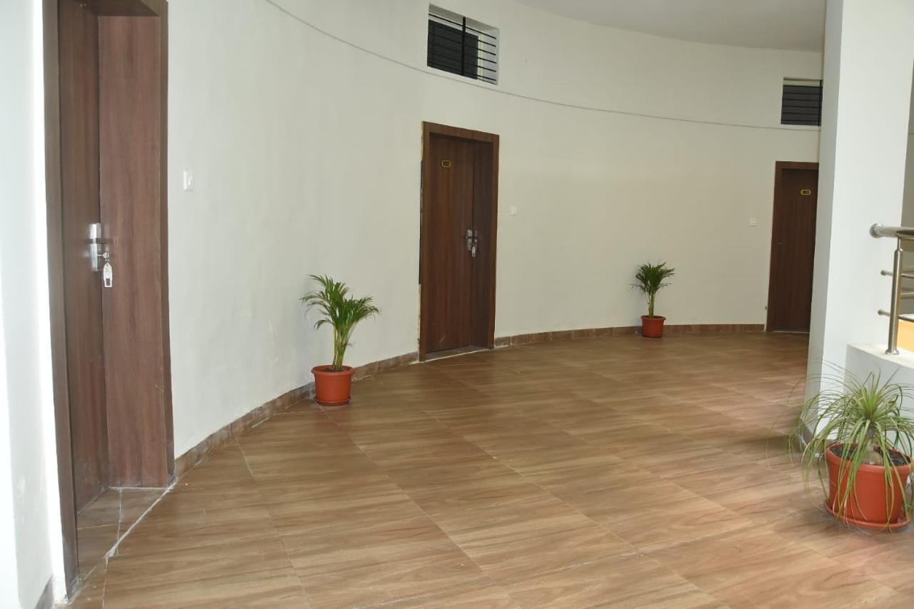Hotel Shivanjali Palace Ujjain Esterno foto